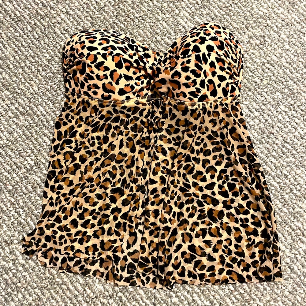 Kona Sol strapless bathing suit top
